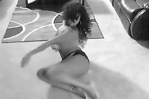 I love the enjoyment I give her when I shake my large wet ass