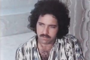 Curly brunette hair slutwife with well stacked body blows hard dong