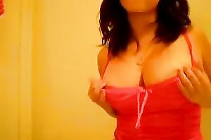 Insanely hawt cam model with overweight arse puts on a great show for me