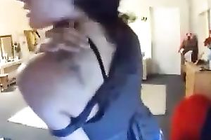 I did not await such an astonishing striptease show on webcam