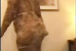 Collection of hawt booties walking down the streets each day