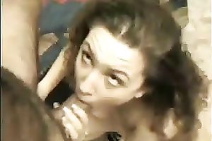 Just an effortless pick up married woman on her vacation