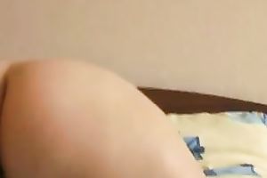 I love to fuck myself with my vibrator when there's no one to please me