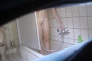 Spying on my girlfriend during the time that that babe is taking a shower
