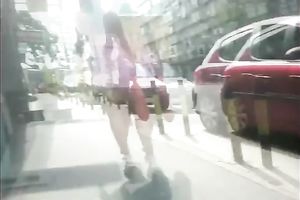 I love spying on sexy babes with nicely shaped booties