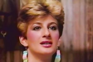 Short haired chick with a high sex drive is fucking in the kitchen