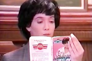 Horny and smutty doxy with priceless butt sucks the toolbox