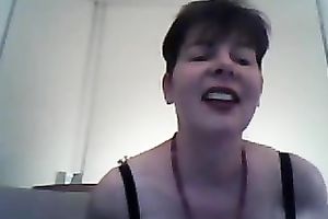 Freaky dilettante cougar on cam and her saggy boobie bags