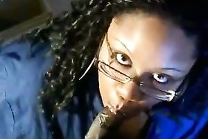 Thick ebon doxy is giving me the most good oral stimulation in the world