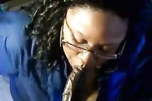 Thick ebon doxy is giving me the most good oral stimulation in the world