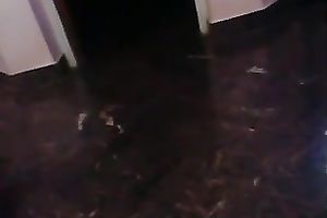 Boobalicious Indian nympho lets her paramour engulf her nipps