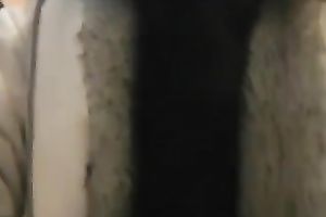 I am a real floozy and I love masturbating in the public restroom