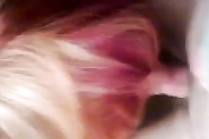 My bodacious cheating wife knows how to give a great orall-service