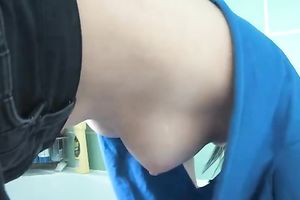 My dark brown GF flashes her scoops whilst cleaning the bathtub