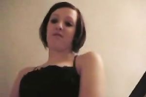 I have a cute girlfriend who enjoys giving me oral sex