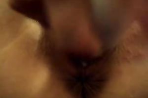 Fingerpainting grooling snatch of my honey whilst that babe plays with firm clit