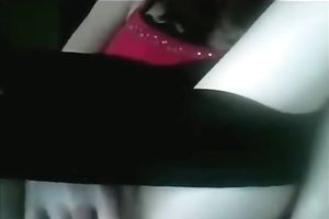 Teen hottie masturbates for her boyfriend on web camera