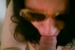 My chic hotwife in glasses knows how to give a priceless head