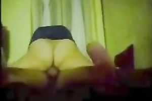 Fat bottomed harlot is riding my prick in cowgirl position