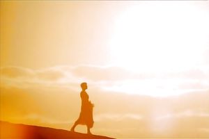 Hungry chap is going to eat curly slit of his titless fair haired babe in desert