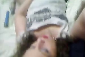 Demonstrating my pink lips and sexy pussy for the camera