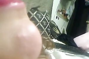 Demonstrating my pink lips and sexy pussy for the camera