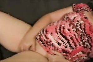 My bulky golden-haired playgirl fingers her bawdy cleft in homemade movie scene
