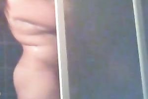 My fat brunette fuckbuddy washes her bra buddies and hirsute love tunnel