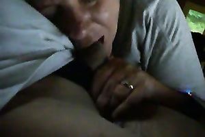 My inactive slutwife licks and sucks my weiner in homemade sex episode