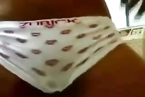 Brazilian temptress is shaking her divine wazoo like a champ