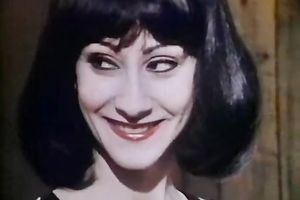 Whorish and extremely perverted white chick loved that muff diving