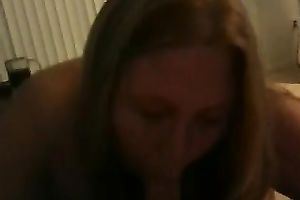 Lustful big beautiful woman harlot with giant saggy mangos knows how to give oral-service sex