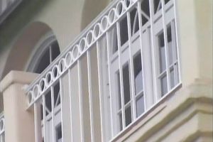 She wishes to be facefucked and arse gaped with that large tool