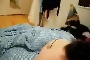 Highly experienced wench showing off her flawless irrumation skills