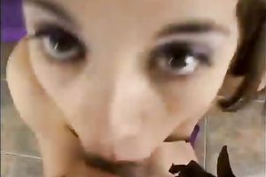 Extra hawt hottie with a ideal bum knows how to give a consummate head