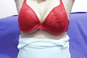 This torrid Turkish seductress has a admirable couple of large titties