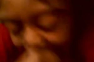 Super lustful ebon bitch knows how to give a priceless head