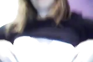 Young sexy web camera whore masturbates with lint roller