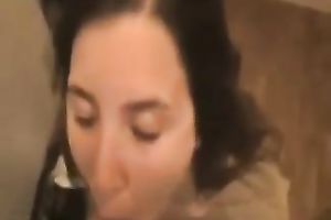 My hawt dilettante girlfriend meets me with welcome home fellatio