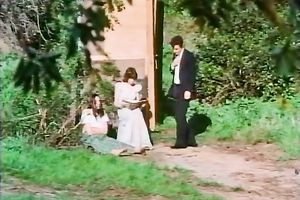 Horny freak fucks his girlie mish way right in heymow