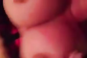 I like getting facual cumshots from several chaps at the same time