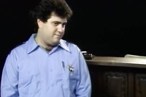 Slutty brownhead slut is getting her hirsute muff licked