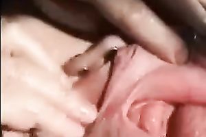 Homemade wet crack pumping session with my white white bitch