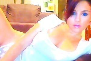 Sensual brunette hair slutwife fingers her pussy in front of a livecam