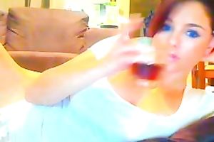 Sensual brunette hair slutwife fingers her pussy in front of a livecam