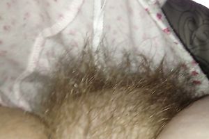 My big beautiful woman husband lets me play with her nipps and unshaved slit
