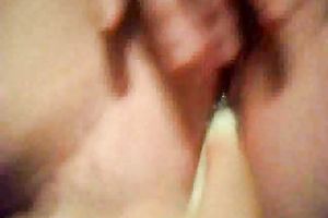 Turning on the juice and making my slutwife squirt after hawt toy fuck session