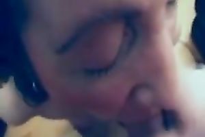 This lascivious older harlot knows how to give a great blowjob