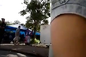 Super hot dilettante gal in shorts receives caught on my livecam in the street