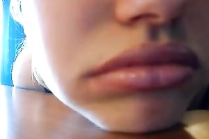 Saucy blondie sucks my wet dick with excitement until that babe receives a facial